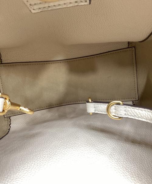 TORY BURCH（トリーバーチ）TORY BURCH (トリーバーチ) マックグロー キャリーオール アイボリーの古着・服飾アイテム