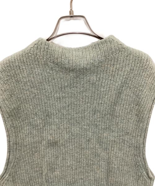 UNFIL（アンフィル）unfil (アンフィル) superfine lambs chenille ribbed knit bib/スーパーファインラムシェニールリブドニット グリーン サイズ:freeの古着・服飾アイテム