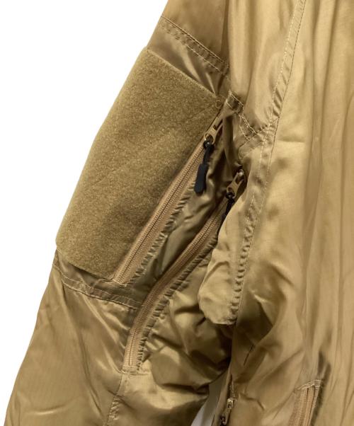 Beyond Clothing（ビヨンドクロージング）BEYOND CLOTHING (ビヨンドクロージング) A7 AXIOS COLD JACKET ベージュ サイズ:XSの古着・服飾アイテム