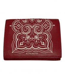 GIVENCHY（ジバンシィ）の古着「Bandana Print Bifold Leather Card Case In Red（バンダナプリントバイフォールドレザーカードケースインレッド）」｜レッド