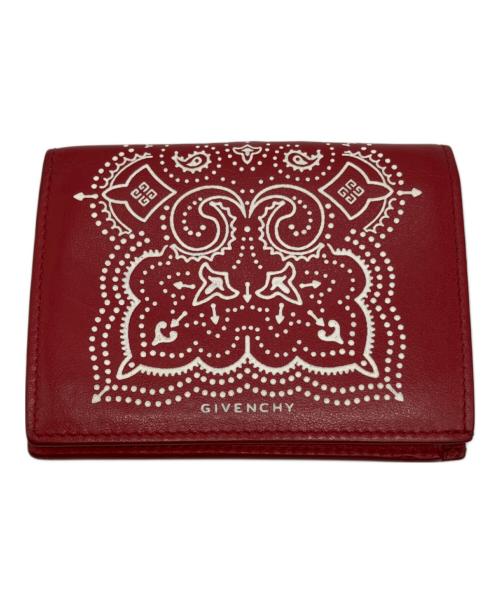 GIVENCHY（ジバンシィ）GIVENCHY (ジバンシィ) Bandana Print Bifold Leather Card Case In Red（バンダナプリントバイフォールドレザーカードケースインレッド） レッドの古着・服飾アイテム