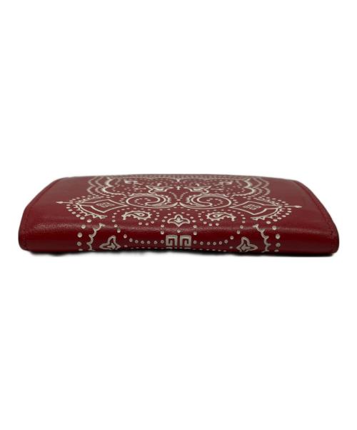 GIVENCHY（ジバンシィ）GIVENCHY (ジバンシィ) Bandana Print Bifold Leather Card Case In Red（バンダナプリントバイフォールドレザーカードケースインレッド） レッドの古着・服飾アイテム