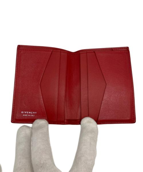 GIVENCHY（ジバンシィ）GIVENCHY (ジバンシィ) Bandana Print Bifold Leather Card Case In Red（バンダナプリントバイフォールドレザーカードケースインレッド） レッドの古着・服飾アイテム