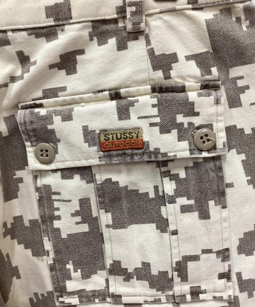 stussy OUTDOOR（ステューシーアウトドア）stussy OUTDOOR (ステューシーアウトドア) デジタルカモハーフカーゴパンツ アイボリー サイズ:34の古着・服飾アイテム