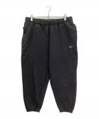 NIKEナイキ）の古着「ソロ スウッシュ フリース CF パンツ」｜ブラック
