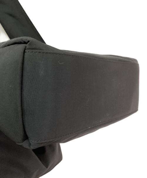 olend（オレンド）OLEND (オレンド) QUERIDA SOFT BAG/クエリダソフトバッグ ブラックの古着・服飾アイテム