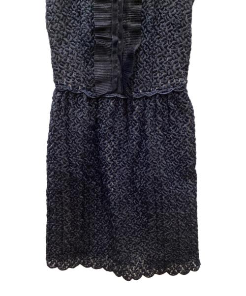 RED VALENTINO（レッドヴァレンティノ）RED VALENTINO (レッドヴァレンティノ) レースノースリーブワンピース ネイビー サイズ:38の古着・服飾アイテム