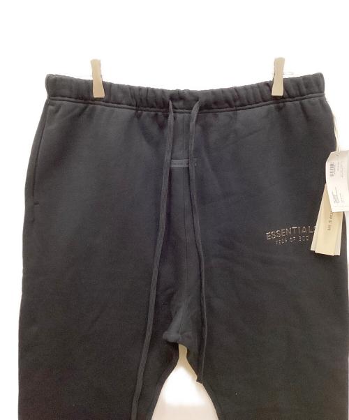 FOG ESSENTIALS（フィアオブゴッド エッセンシャル）FOG ESSENTIALS (フィアオブゴッド エッセンシャル) リラックスフリーススウェットパンツ ブラック サイズ:Lの古着・服飾アイテム