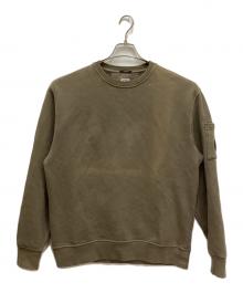 C.P COMPANY（シーピーカンパニー）の古着「Brushed and Emerized Diagonal Fleece Lens Crew Neck Sweatshirt」｜ベージュ