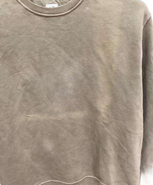 C.P COMPANY（シーピーカンパニー）C.P COMPANY (シーピーカンパニー) Brushed and Emerized Diagonal Fleece Lens Crew Neck Sweatshirt ベージュ サイズ:Lの古着・服飾アイテム