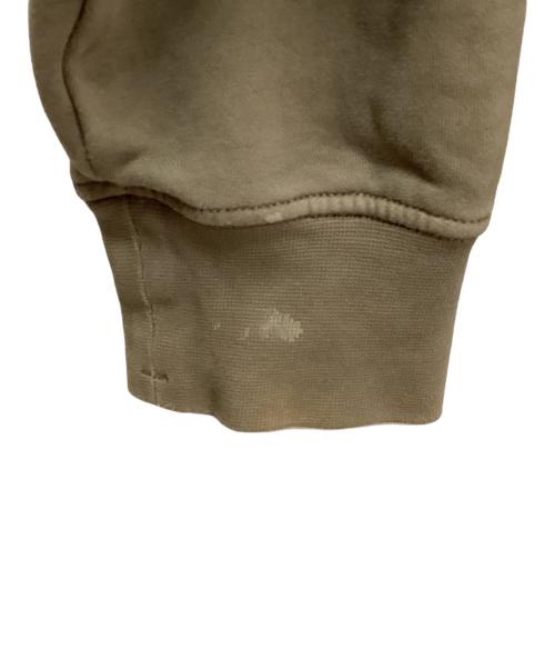 C.P COMPANY（シーピーカンパニー）C.P COMPANY (シーピーカンパニー) Brushed and Emerized Diagonal Fleece Lens Crew Neck Sweatshirt ベージュ サイズ:Lの古着・服飾アイテム