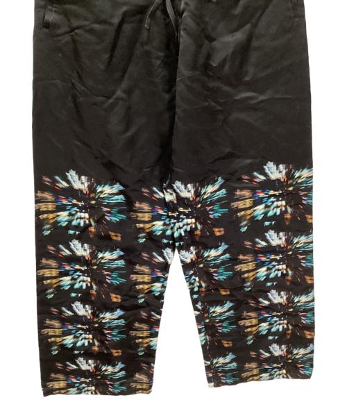 TELMA（テルマ）TELMA (テルマ) Printed Relax Pants / プリントリラックスパンツ ブラック サイズ:36の古着・服飾アイテム