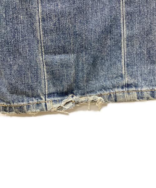 eYe COMME des GARCONS JUNYAWATANABE MAN（アイ コム デ ギャルソン ジュンヤ ワタナベ マン）eYe COMME des GARCONS JUNYAWATANABE MAN (アイ コム デ ギャルソン ジュンヤ ワタナベ マン) LEVI'S (リーバイス) 立体裁断デニムパンツ インディゴ サイズ:Sの古着・服飾アイテム