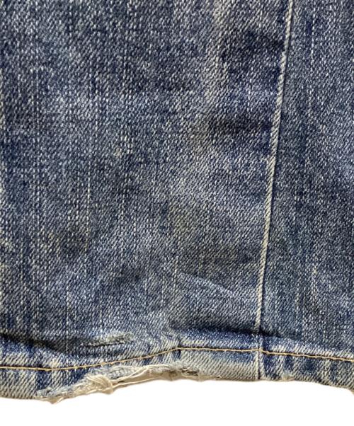 eYe COMME des GARCONS JUNYAWATANABE MAN（アイ コム デ ギャルソン ジュンヤ ワタナベ マン）eYe COMME des GARCONS JUNYAWATANABE MAN (アイ コム デ ギャルソン ジュンヤ ワタナベ マン) LEVI'S (リーバイス) 立体裁断デニムパンツ インディゴ サイズ:Sの古着・服飾アイテム