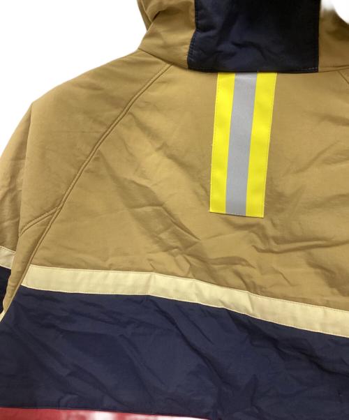 eYe COMME des GARCONS JUNYAWATANABE MAN（アイ コム デ ギャルソン ジュンヤ ワタナベ マン）eYe COMME des GARCONS JUNYAWATANABE MAN (アイ コム デ ギャルソン ジュンヤ ワタナベ マン) 中綿フーディージャケット レッド×ブラウン サイズ:Mの古着・服飾アイテム