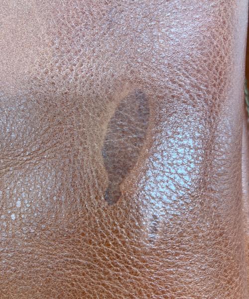 Herz（ヘルツ）Herz (ヘルツ) レザーフラップショルダーバッグ ブラウンの古着・服飾アイテム