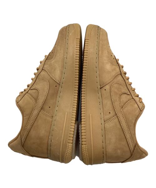 NIKE（ナイキ）NIKE (ナイキ) Supreme (シュプリーム) AIR FORCE 1 '07 Flax/Wheat／エアフォースワンローカットスニーカー ベージュ サイズ:26cmの古着・服飾アイテム