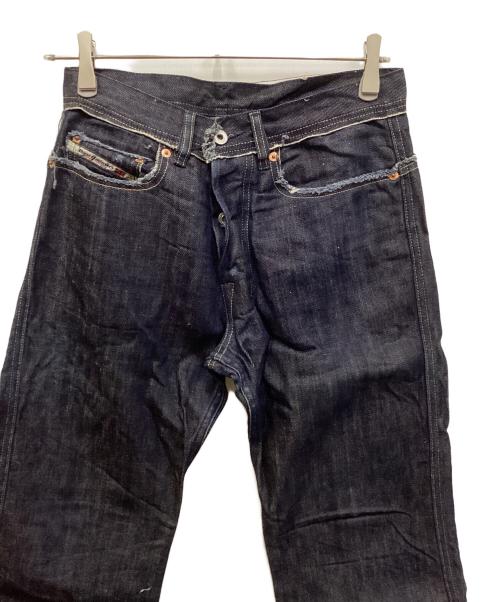 DIESEL（ディーゼル）DIESEL (ディーゼル) RAVIX カットオフデザインデニムパンツ インディゴ サイズ:W29の古着・服飾アイテム