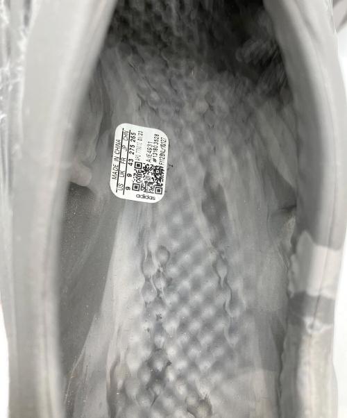 adidas（アディダス）adidas (アディダス) YZY FOAM RNR グレー サイズ:27.5cmの古着・服飾アイテム