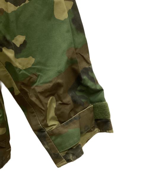 US ARMY（ユーエスアーミー）US ARMY (ユーエスアーミー) ECWCS/PARKA COLD WEATHER CAMOUFLA カーキ サイズ: LARGE SHORTの古着・服飾アイテム