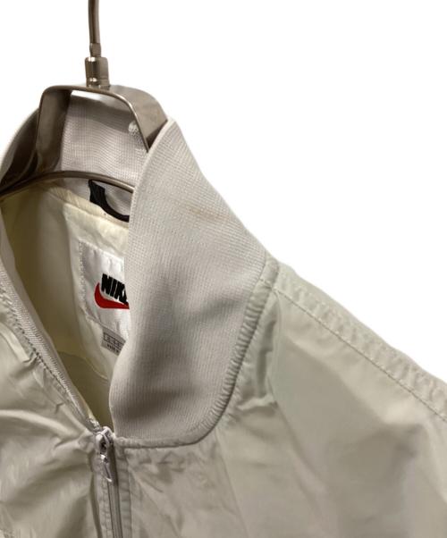 NIKE（ナイキ）NIKE (ナイキ) 90Sナイロンジャケット ライトグレー×ホワイト×ブラック サイズ:XLの古着・服飾アイテム