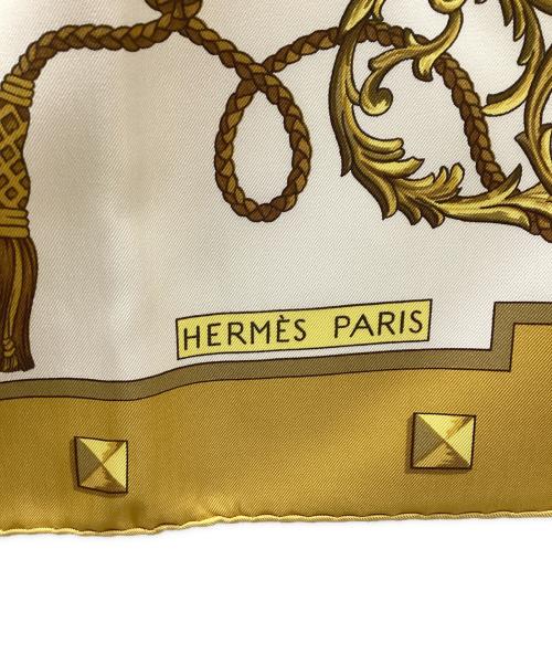 HERMES（エルメス）HERMES (エルメス) Les Cles シルクスカーフ ベージュの古着・服飾アイテム