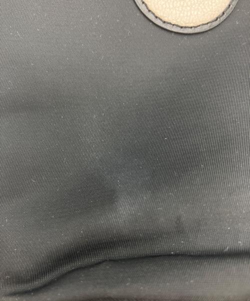 ANYA HINDMARCH（アニヤ・ハインドマーチ）ANYA HINDMARCH (アニヤ・ハインドマーチ) Prausting pouch eyes / 巾着ポーチ ブラックの古着・服飾アイテム