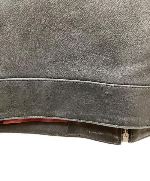 Capri（カプリ）Capri (カプリ) ラムレザーシングルライダースジャケット ブラック サイズ:48の古着・服飾アイテム