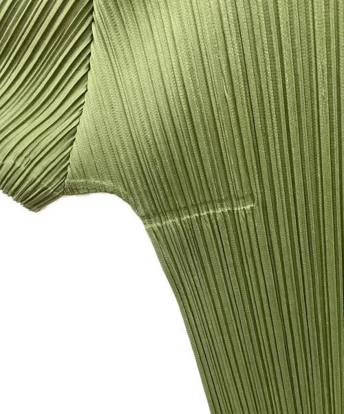 PLEATS PLEASE（プリーツプリーズ）PLEATS PLEASE (プリーツプリーズ) プリーツカットソー グリーン サイズ:3の古着・服飾アイテム
