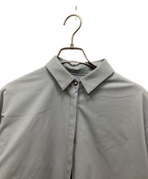 RIM.ARK（リムアーク）RIM.ARK (リムアーク) Design sleeve SH スカイブルー サイズ:FREEの古着・服飾アイテム