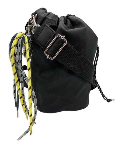 zattu（ザッツ）zattu (ザッツ) LOWEEL ドロスト巾着2wayバッグ ブラックの古着・服飾アイテム