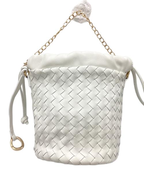 innue（イヌエ）INNUE (イヌエ) Drawstring bag / イントレチャートハンドバッグ ホワイトの古着・服飾アイテム