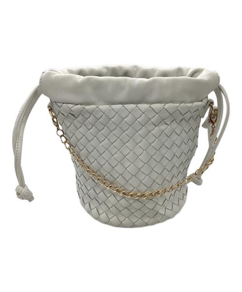 innue（イヌエ）INNUE (イヌエ) Drawstring bag / イントレチャートハンドバッグ ホワイトの古着・服飾アイテム