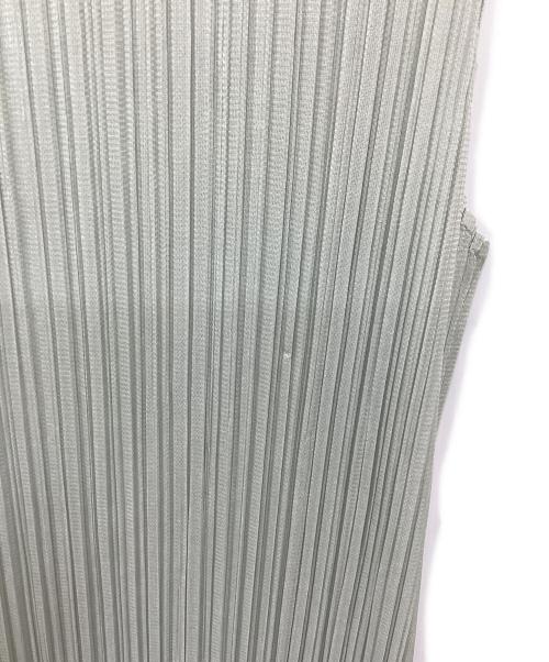 PLEATS PLEASE（プリーツプリーズ）PLEATS PLEASE (プリーツプリーズ) グラフィックプリーツノースリーブワンピース 黄緑 サイズ:3の古着・服飾アイテム