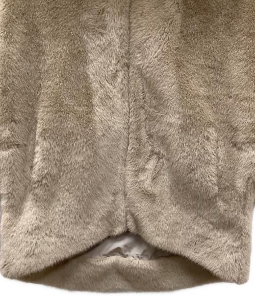 THE PAUSE（ザポーズ）THE PAUSE (ザポーズ) フェイクファードルマンコート ベージュ サイズ:FREEの古着・服飾アイテム