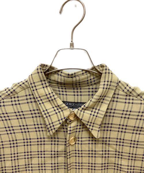 GIORGIO ARMANI（ジョルジョアルマーニ）GIORGIO ARMANI (ジョルジョアルマーニ) 総柄シャツ ベージュ サイズ:48の古着・服飾アイテム