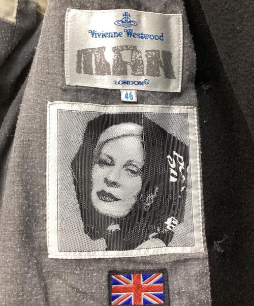 Vivienne Westwood（ヴィヴィアンウエストウッド）Vivienne Westwood (ヴィヴィアンウエストウッド) 銀ボタンPコート ブラック サイズ:46の古着・服飾アイテム