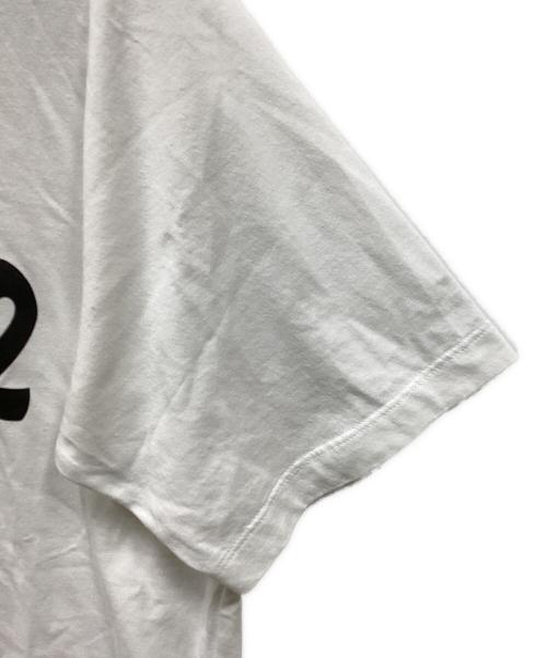 DSQUARED2（ディースクエアード）DSQUARED2 (ディースクエアード) ロゴプリントTシャツ ホワイト サイズ:Sの古着・服飾アイテム