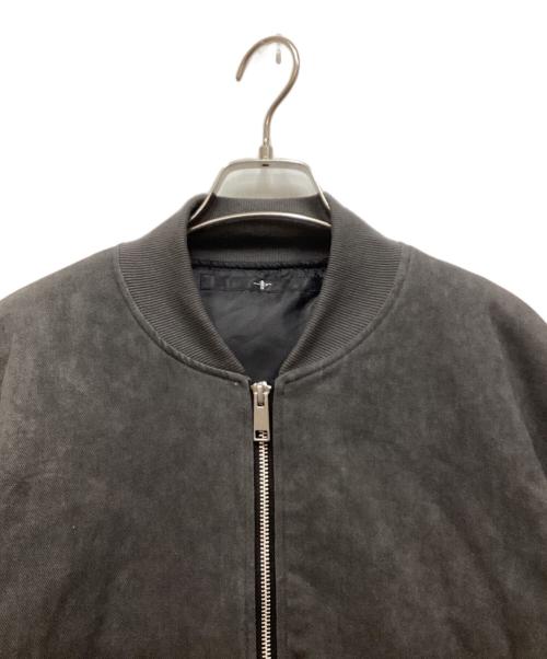 NO ID.（ノーアイディー）NO ID. (ノーアイディー) アンイーブンプリントBIG MA-1 グレー サイズ:FREEの古着・服飾アイテム