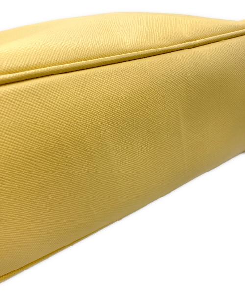 PRADA（プラダ）PRADA (プラダ) Yellow Saffiano Leather Bauletto Handbag イエローの古着・服飾アイテム
