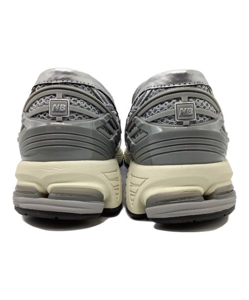 NEW BALANCE（ニューバランス）NEW BALANCE (ニューバランス) 1906L スニーカーローファー シルバー サイズ:28cmの古着・服飾アイテム