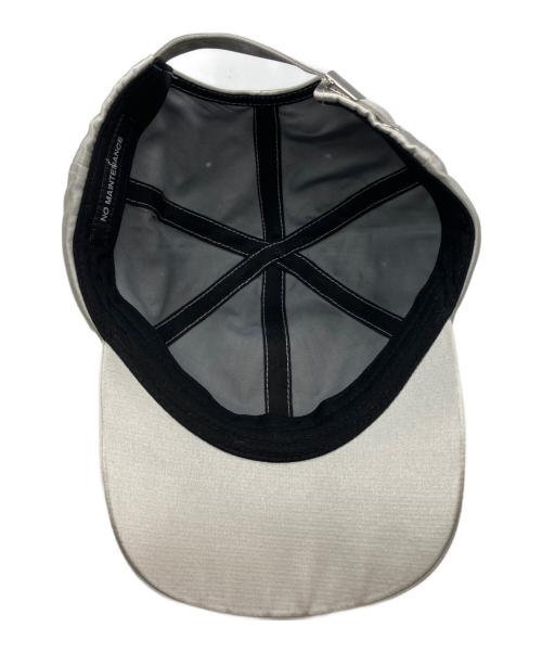 NO MAINTENANCE（ノーメンテナンス）NO MAINTENANCE (ノーメンテナンス) MEMBRANE LOW PROFILE HAT（ロープロファイルハット） シルバー サイズ:FREE SIZEの古着・服飾アイテム