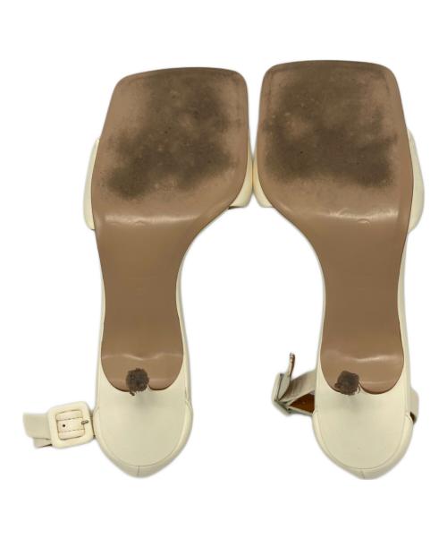 Pippichic（ピッピシック）Pippichic (ピッピシック) スクエアトゥーサンダル アイボリー サイズ:SIZE37の古着・服飾アイテム