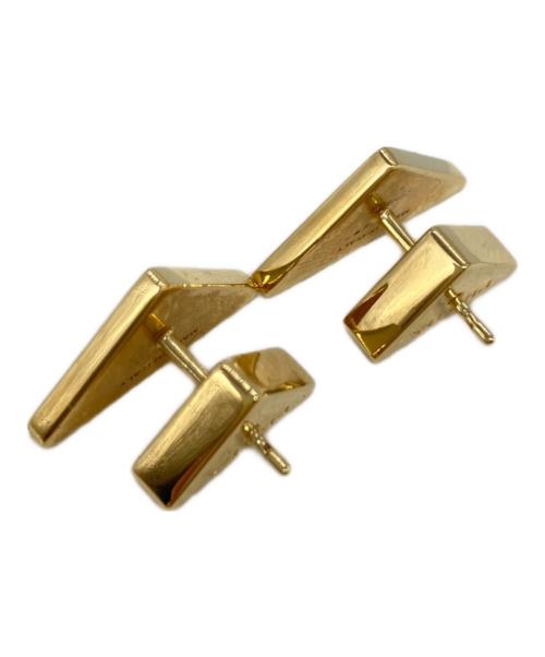 PRADA（プラダ）PRADA (プラダ) エナメルメタル トライアングルプレート ピアス ブラックの古着・服飾アイテム