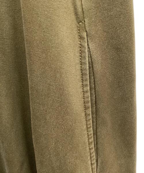 CABAN（キャバン）CABAN (キャバン) キュプラポリエステルスムース Vネックワンピース オリーブ サイズ:FREEの古着・服飾アイテム