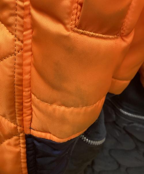 UNDERCOVER（アンダーカバー）UNDERCOVER (アンダーカバー) ALPHA (アルファ) 縮絨フードベストレイヤードカスタムMA-1コート ネイビー サイズ:4の古着・服飾アイテム