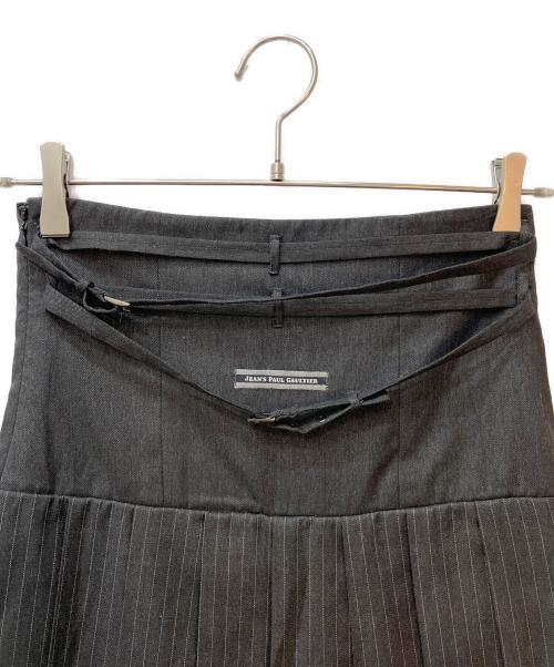 Jean Paul GAULTIER（ジャンポールゴルチェ）Jean Paul GAULTIER (ジャンポールゴルチェ) プリーツスカート グレー サイズ:40の古着・服飾アイテム
