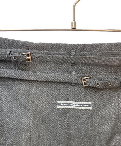 Jean Paul GAULTIER（ジャンポールゴルチェ）Jean Paul GAULTIER (ジャンポールゴルチェ) プリーツスカート グレー サイズ:40の古着・服飾アイテム
