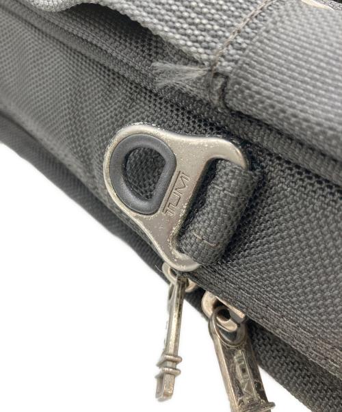 TUMI（トゥミ）TUMI (トゥミ) 2WAYブリーフケース ブラックの古着・服飾アイテム