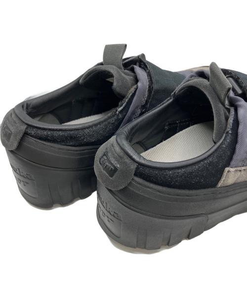 Onitsuka Tiger（オニツカタイガー）Onitsuka Tiger (オニツカタイガー) CHUNKY SLIP-ON スニーカー（チャンキースリッポン） ブラック サイズ:US5 1/2の古着・服飾アイテム